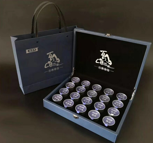 大美临沧古树小罐礼盒.png
