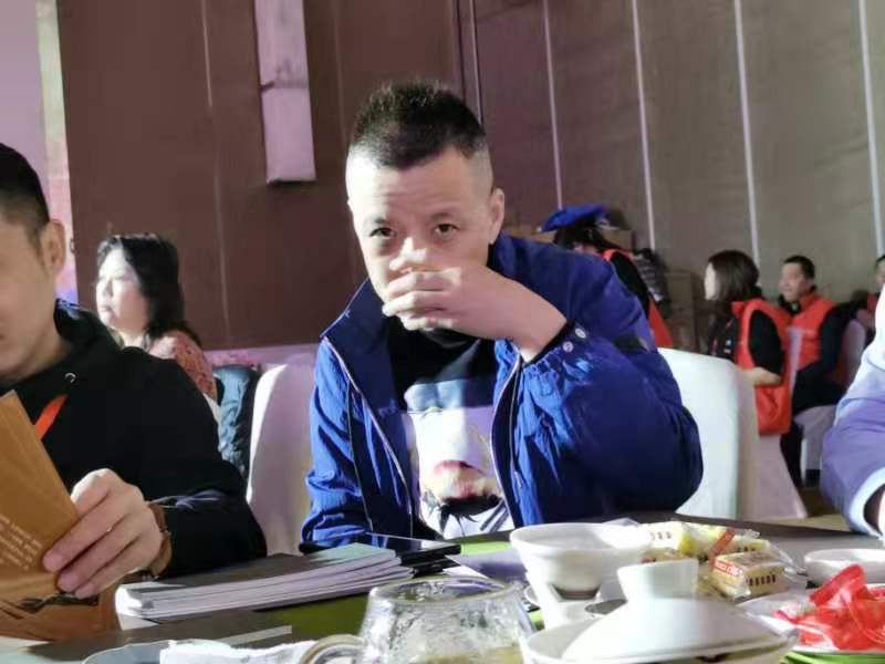5dd64894d54ca.jpg